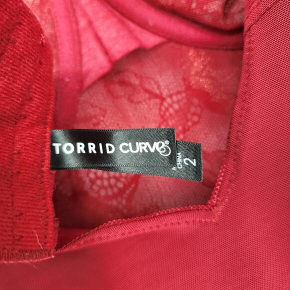 Torrid Curves Biking Red Underwire Thong Bodysuit-Lace Red & Gold Size 2X - Picture 3 of 6